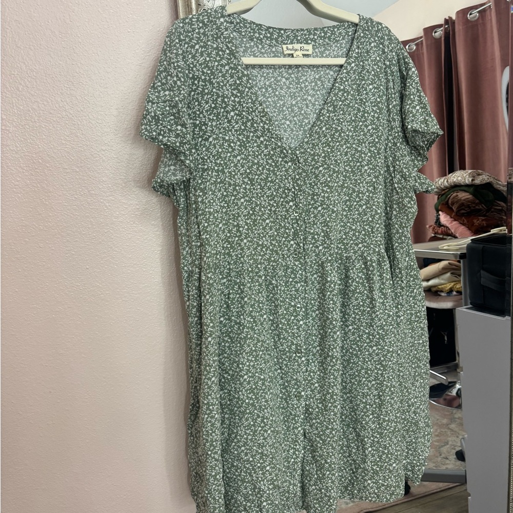 Chic Green Floral Mini Dress